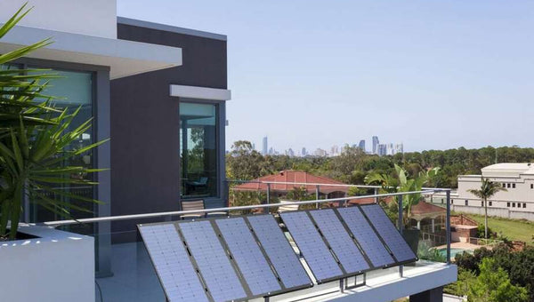 Puis-je installer des panneau solaire balcon?