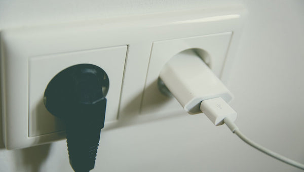 combien de volt dans une prise